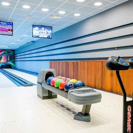 Hotel Kosma Kozmin Ngoại thất bức ảnh