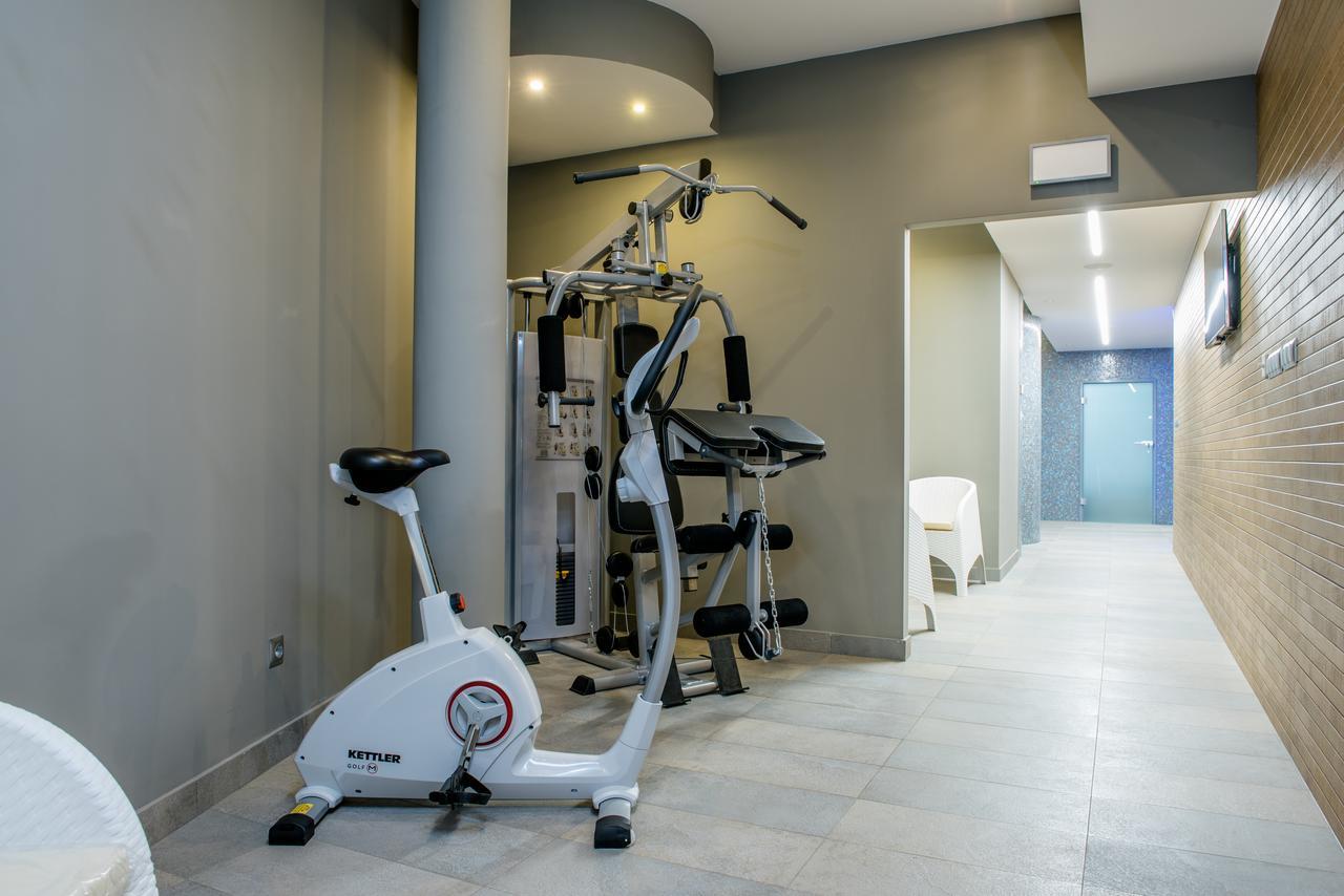 Hotel Kosma Kozmin Ngoại thất bức ảnh